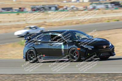 media/Oct-01-2022-Team Topak Racing (Sat) [[f860fb51be]]/2-Inter Low 2/session 1 turn 3/